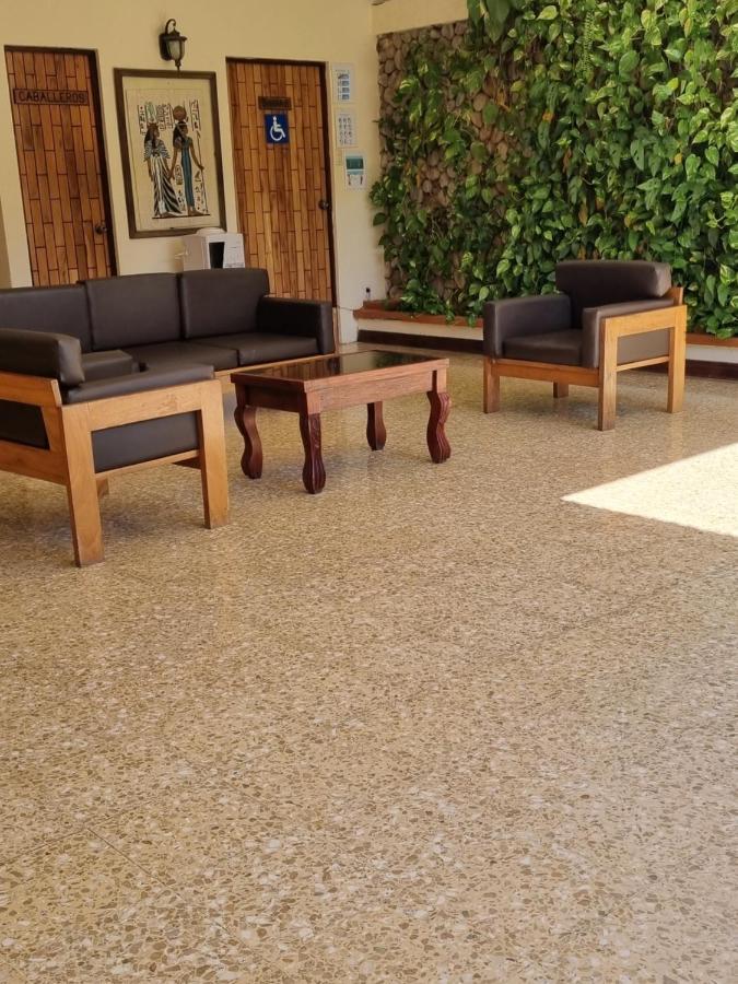 La Siesta Hotel Liberia